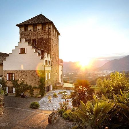 Schloss Hotel Korb Appiano Sulla Strada Del Vino Dış mekan fotoğraf